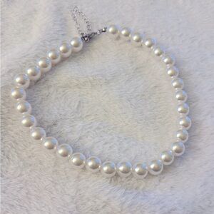 New Elegant White Pearl Necklace